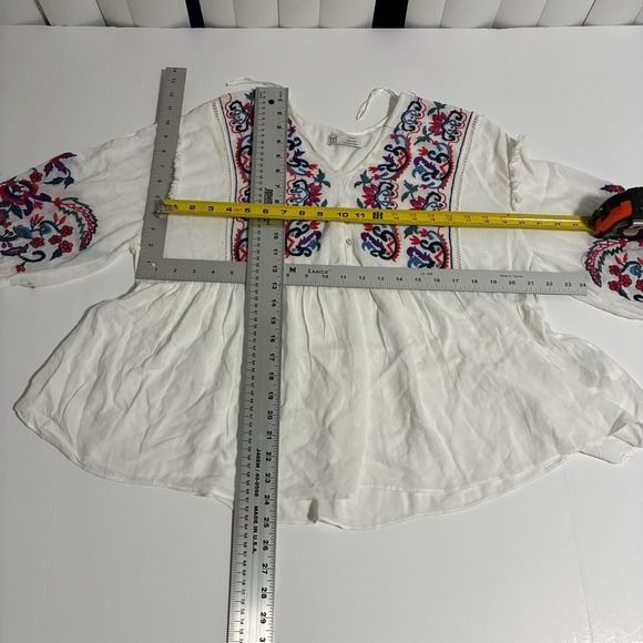 Zara TRF White Embroidered Boho Peasant Babydoll Blouse Top Womens Medium - Picture 7 of 7